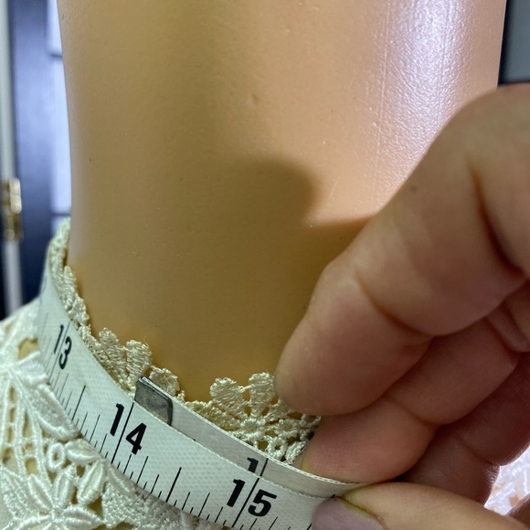 Exquisite Vintage Custom Ivory Wedding Dress/Veil - Picture 14 of 16